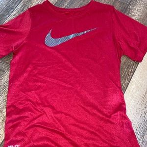 Boys Nike T-shirt